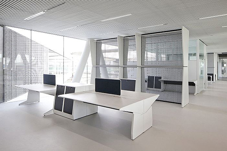 辦公室裝修設計中如何合理搭配設計好窗戶？(圖2)