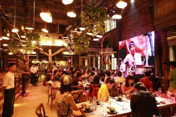 餐廳設(shè)計(jì)如何達(dá)到最大空間利用率？(圖8)