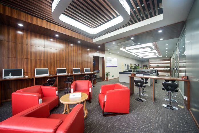 裝修解析：辦公室裝修的細節(jié)問題：天、地、隔(圖2)