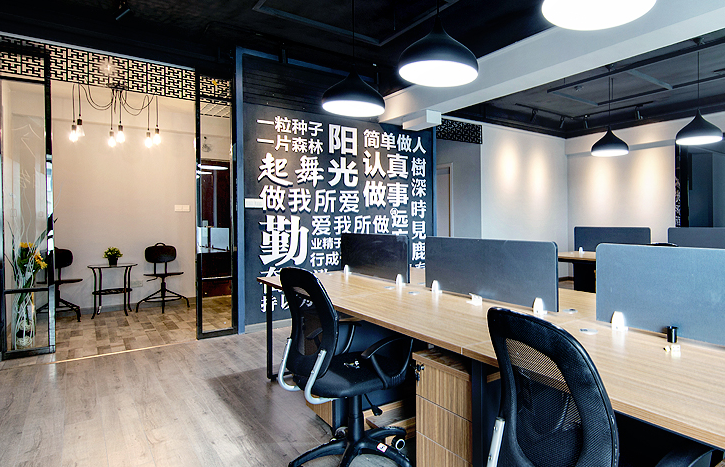 案例賞析|誰說功能性和風(fēng)格化不能兼得(圖2) 案例賞析|誰說功能性和風(fēng)格化不能兼得(圖2)