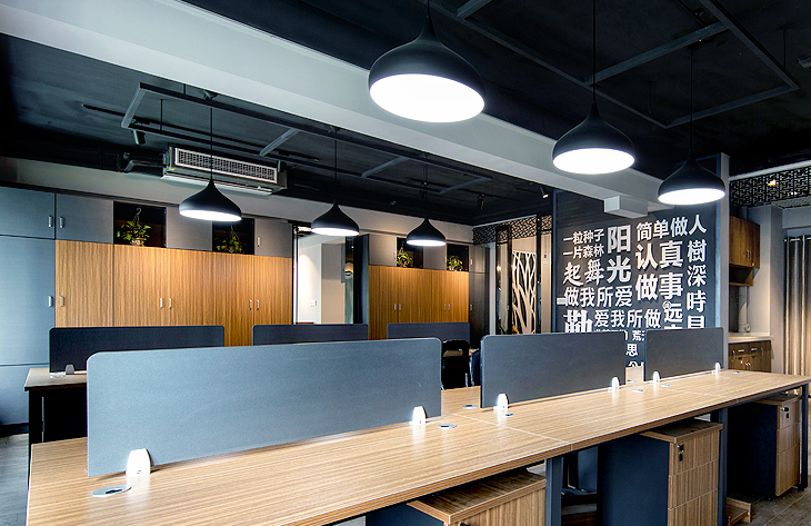 案例賞析|誰說功能性和風(fēng)格化不能兼得(圖3) 案例賞析|誰說功能性和風(fēng)格化不能兼得(圖3)