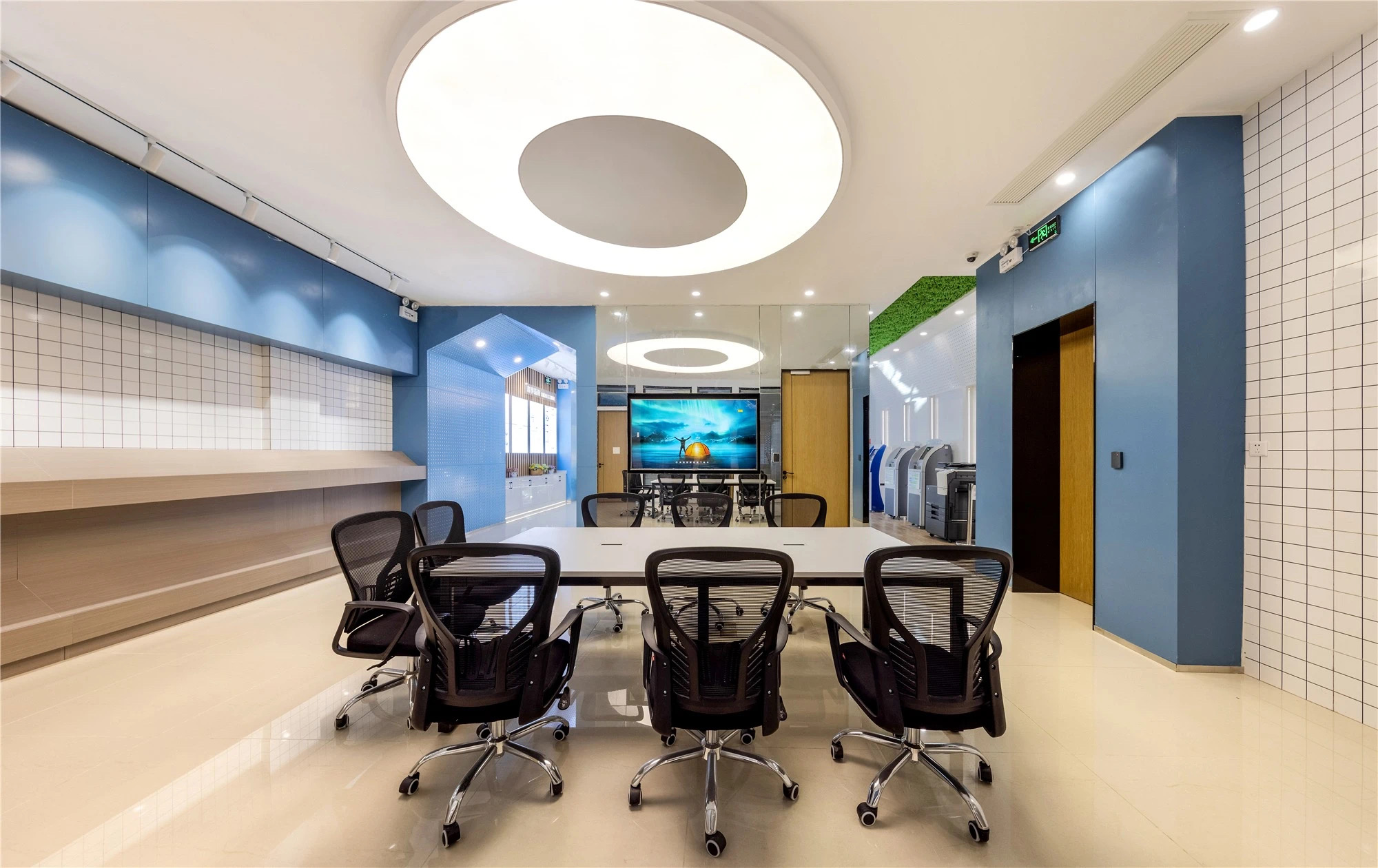 【案例賞析】武漢市車(chē)都天然氣營(yíng)業(yè)廳完工實(shí)景展示，開(kāi)放多元，活力共享！(圖4)