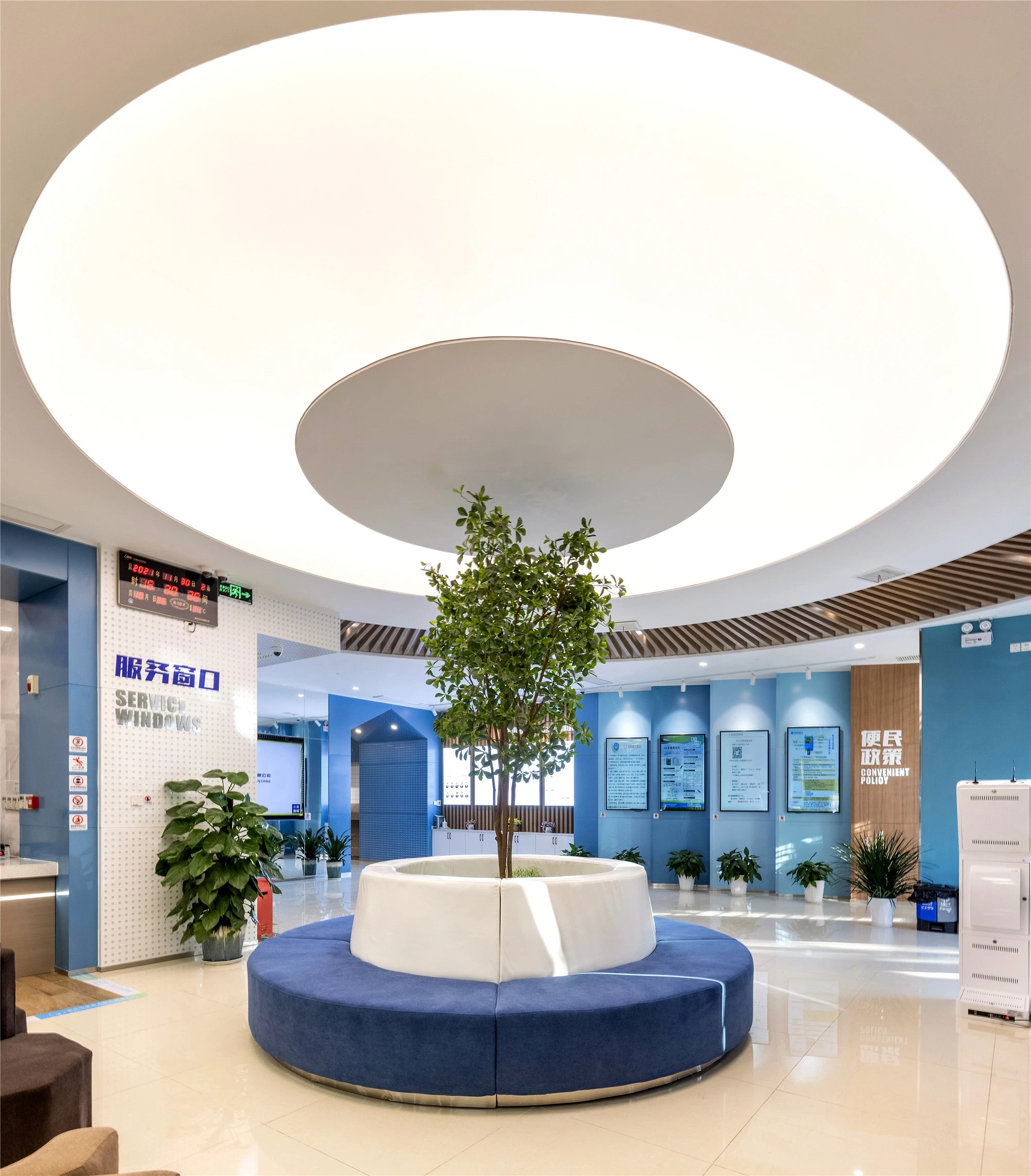 【案例賞析】武漢市車(chē)都天然氣營(yíng)業(yè)廳完工實(shí)景展示，開(kāi)放多元，活力共享！(圖9)