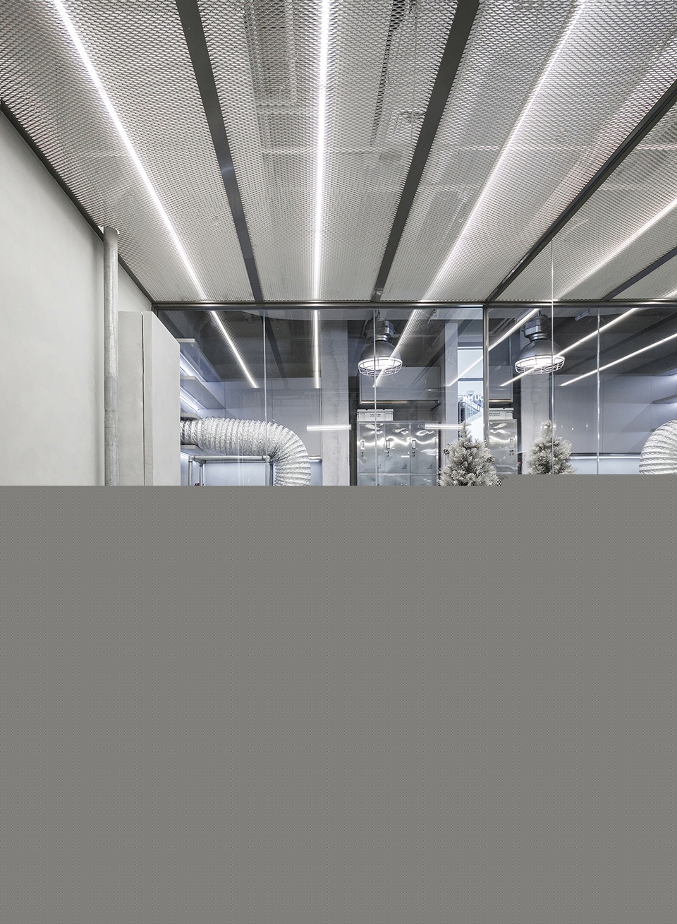 辦公室裝修設(shè)計,粗狂的線條走進工業(yè)之美！(圖4)